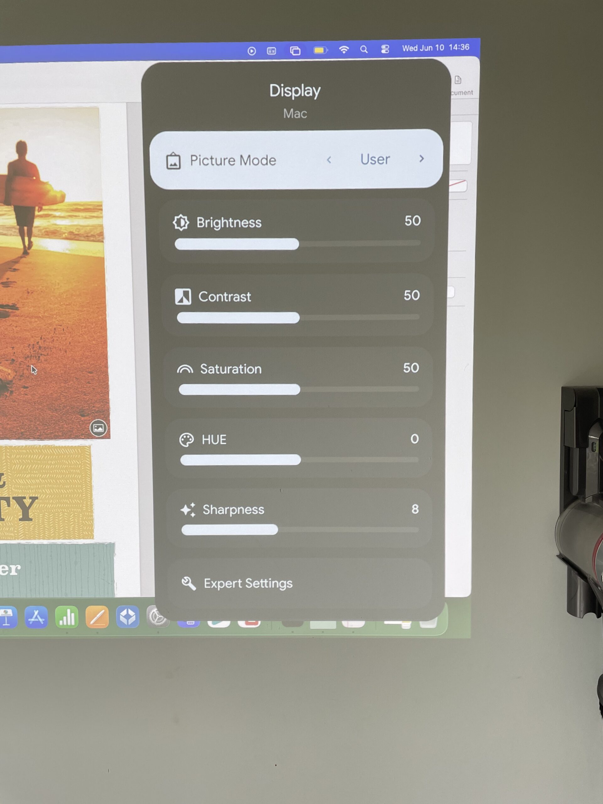 TK705i Projector review - on screen controls