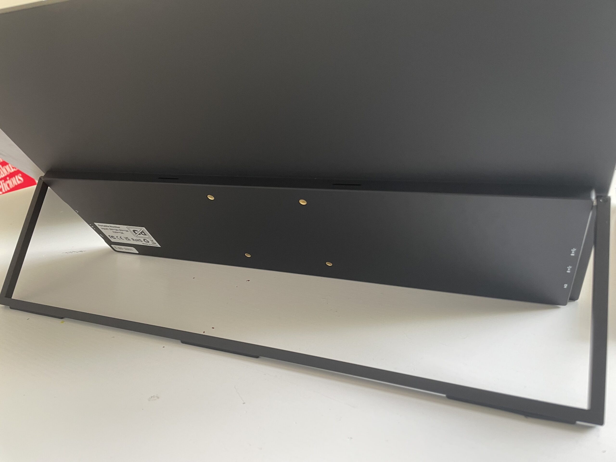 UPERFECT NxtLED Portable Monitor 18.5 kickstand