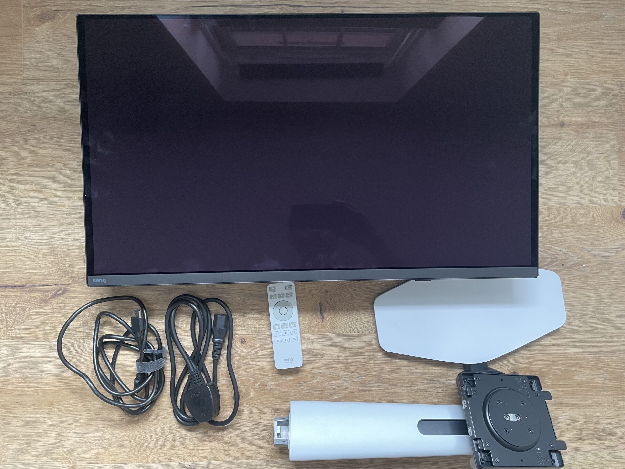 BenQ MOBIUZ EX271UZ unboxing